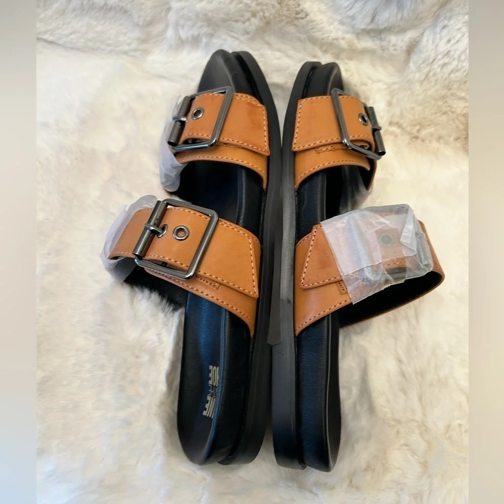 Jane‎ and the Shoe Audrey Stylish Black and Tan Sandals NWT Sz-6.5. O